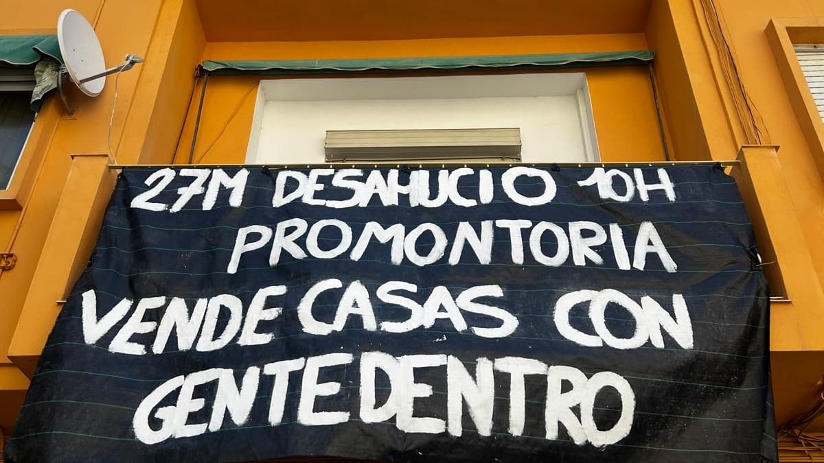 Carlos Pastor, portavoz del Sindicat de Barri Carolines: "Convocamos a toda la gente a frenar el desahucio"