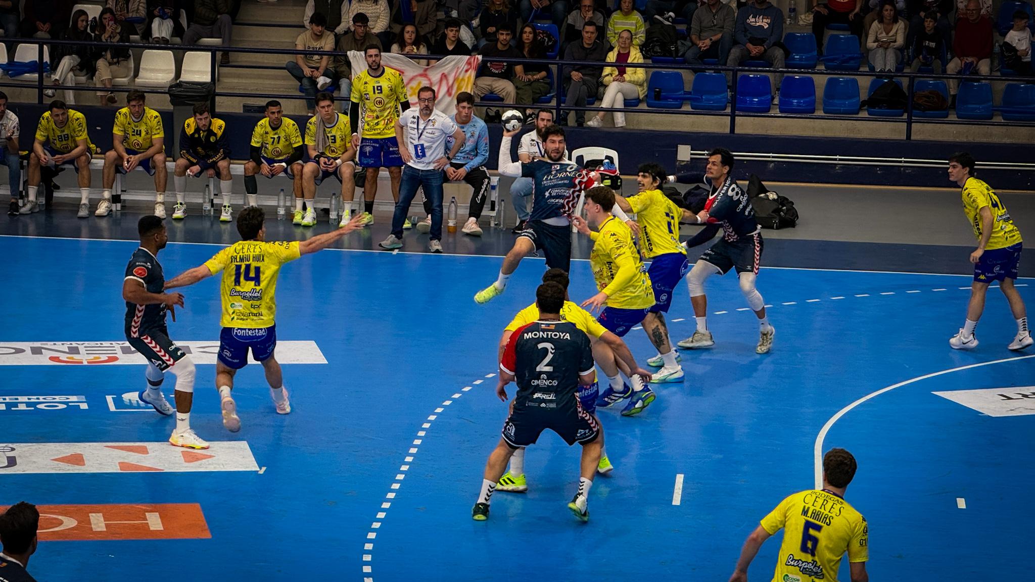 IMagen del partido entre Horneo y VIlla de Aranda, en el Pitiu Rochel