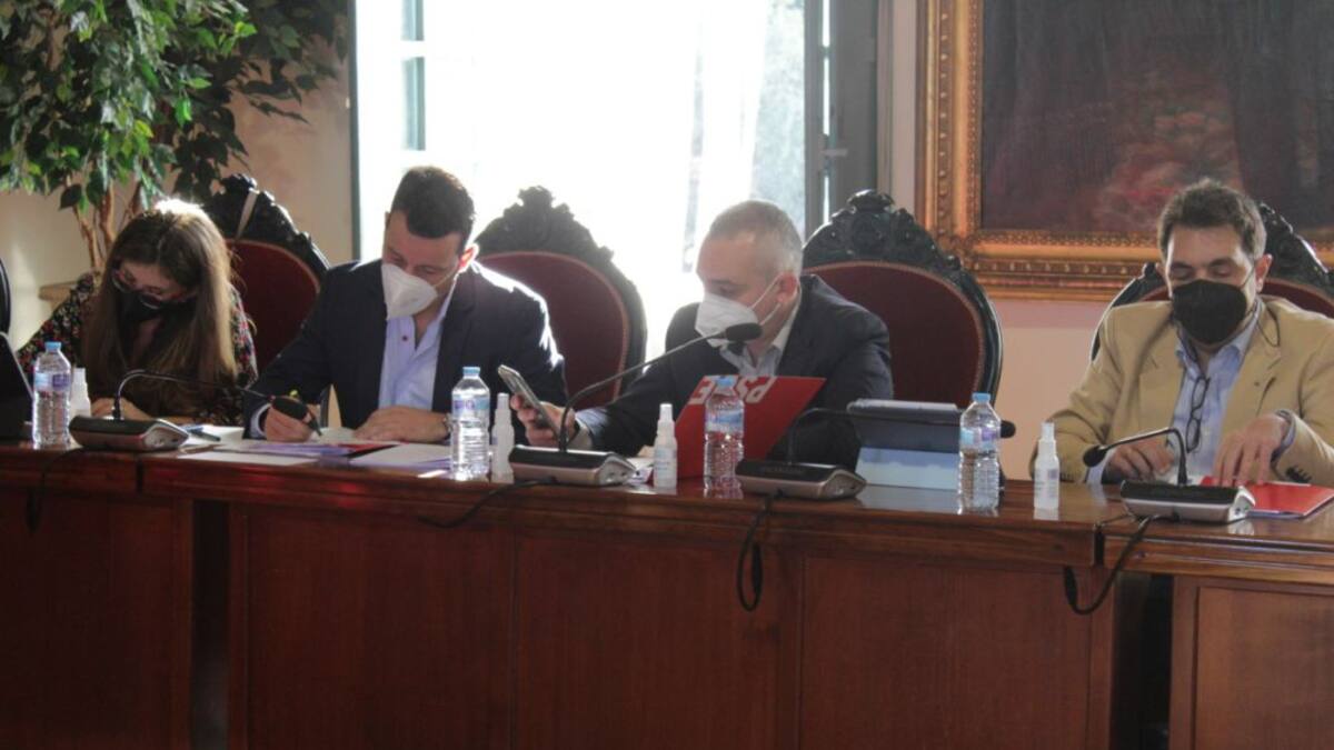 El gran socavón minero de Linares no se sellará para convertirlo en pantano subterráneo