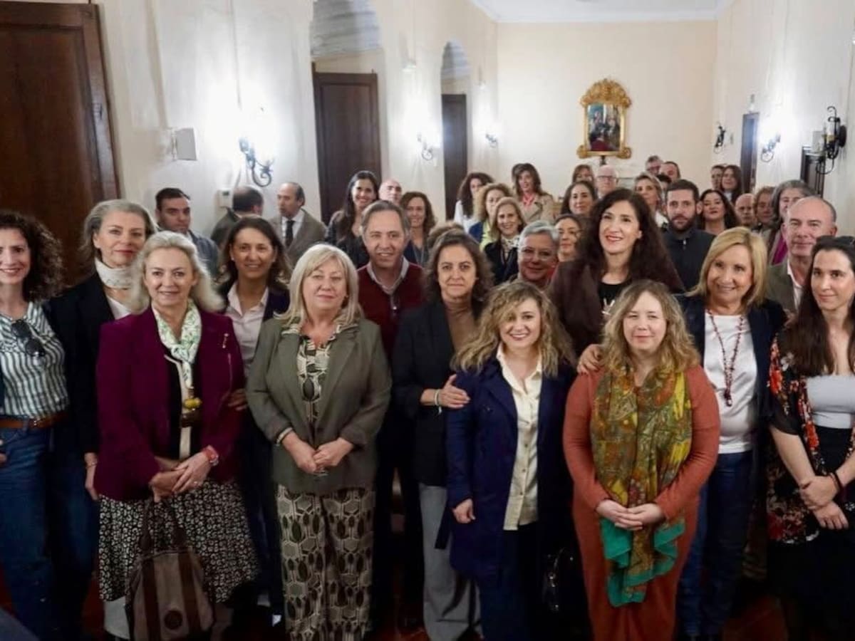 La portavoz del PP de Morón, Gloria Hidalgo, participó en el foro “Andaluzas que lideran a tu lado” en Écija