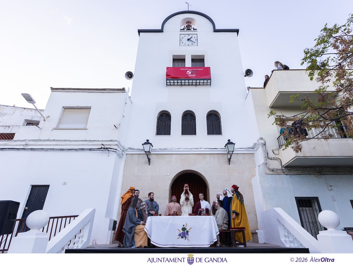 Juan José Merino se despide tras más de 30 años interpretando a Cristo en el Viacrucis Viviente de Gandia