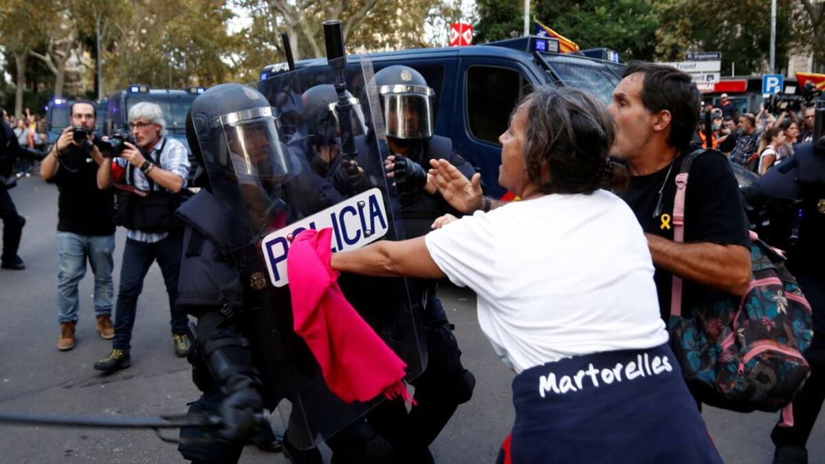 Barcelona activa un plan de atención psicológica por los disturbios de la última semana