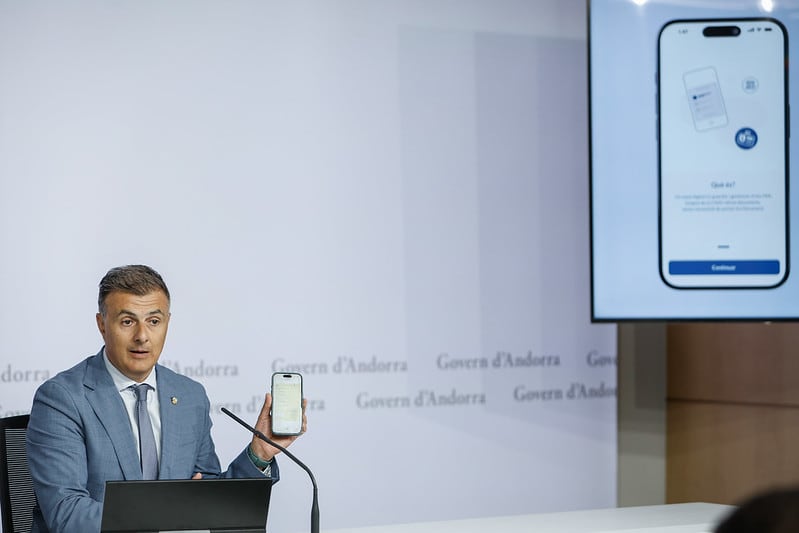 Presentació de la Cartera Digital als mitjans de comunicació a càrrec del ministre Marc Rossell