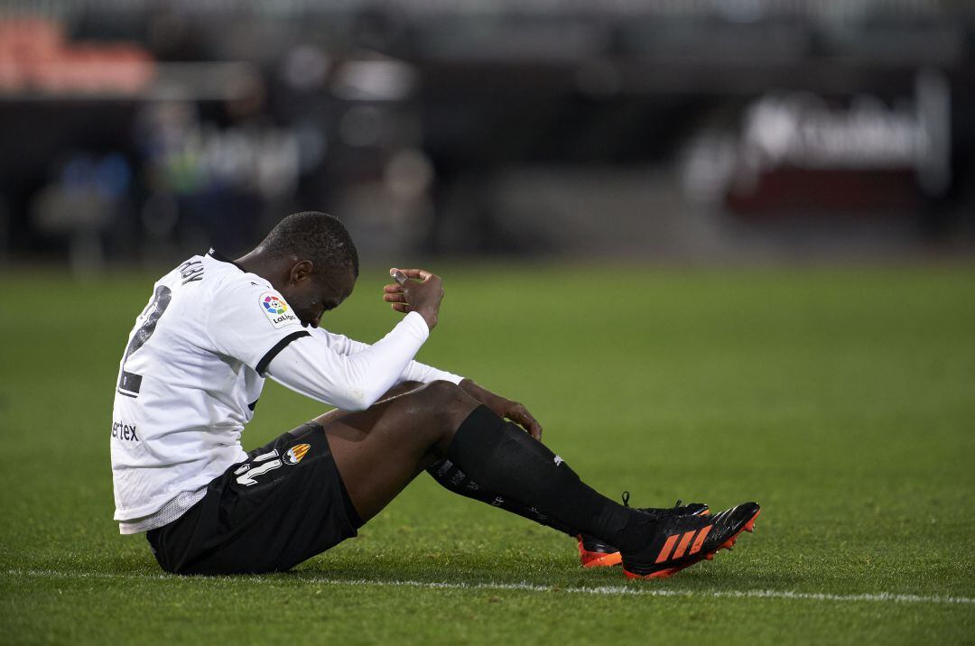 Diakhaby fue el último jugador en caer lesionado durante un partido
