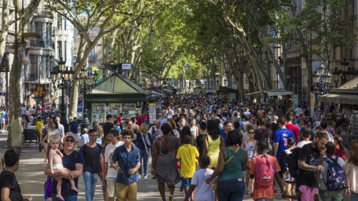 Trias, partidari de crear una taxa per als turistes d'un dia