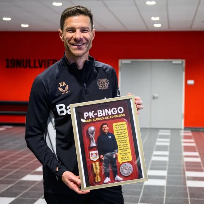 La prensa alemana se despide de Xabi Alonso con un 'muñeco' de si mismo