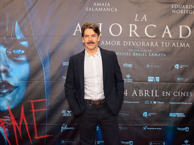 ZARAGOZA, 16/04/2026.- El actor Eduardo Noriega a su llegada al preestreno de la película 'La Ahorcada', este jueves en Zaragoza. EFE/ Javier Cebollada