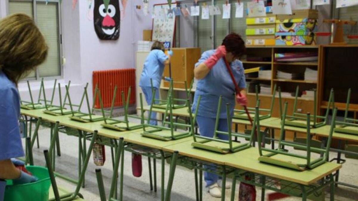 La Diputación destinará 2.500 euros a cada colegio público de Albacete para reforzar la limpieza