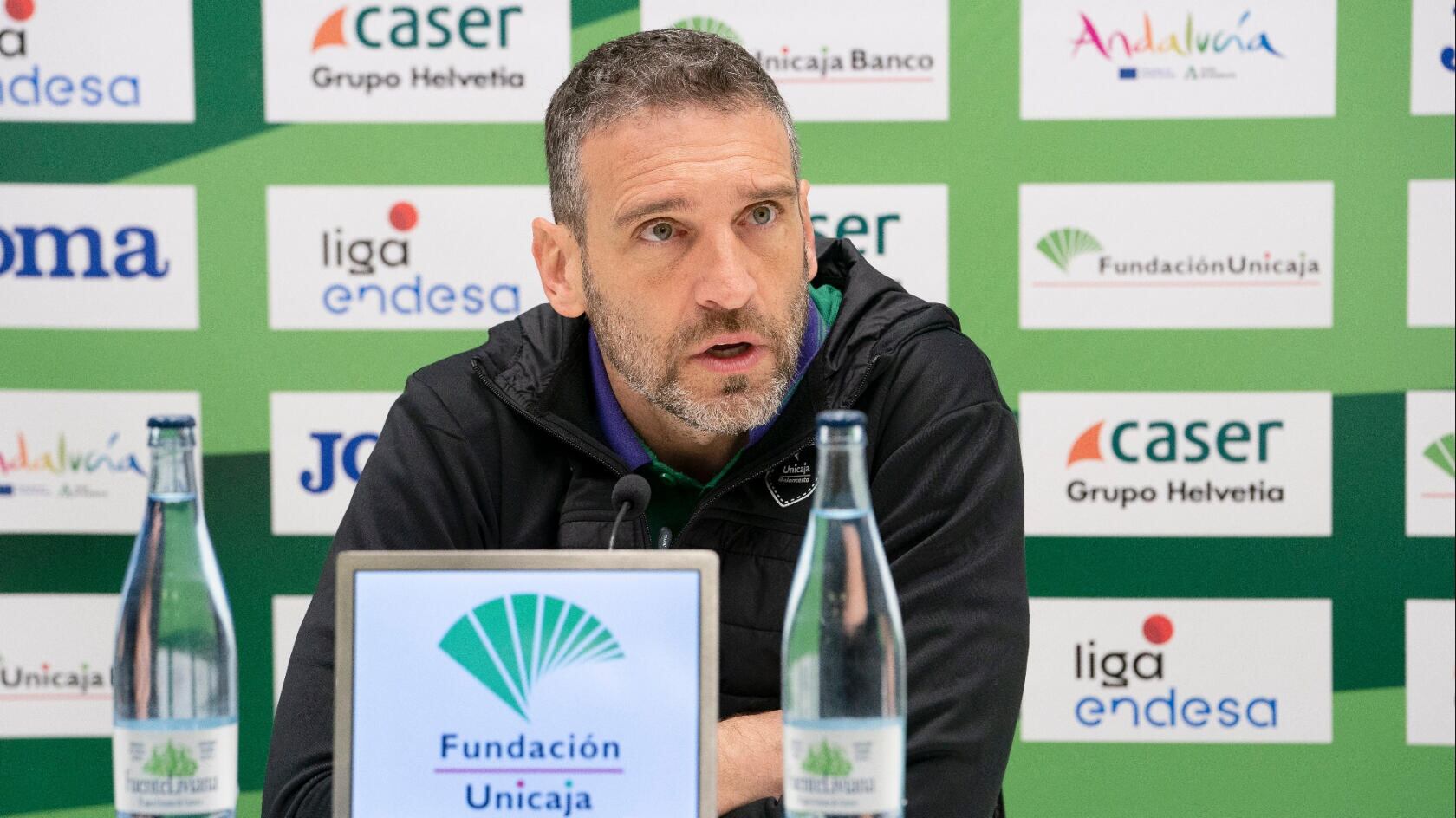 Ibon Navarro, en la sala de prensa del Martín Carpena