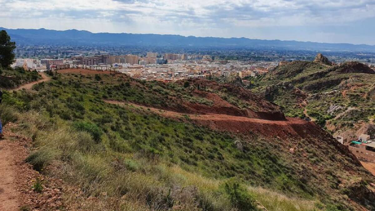 Actuaciones de creación, mejora y señalización de senderos y zonas verdes en Lorca