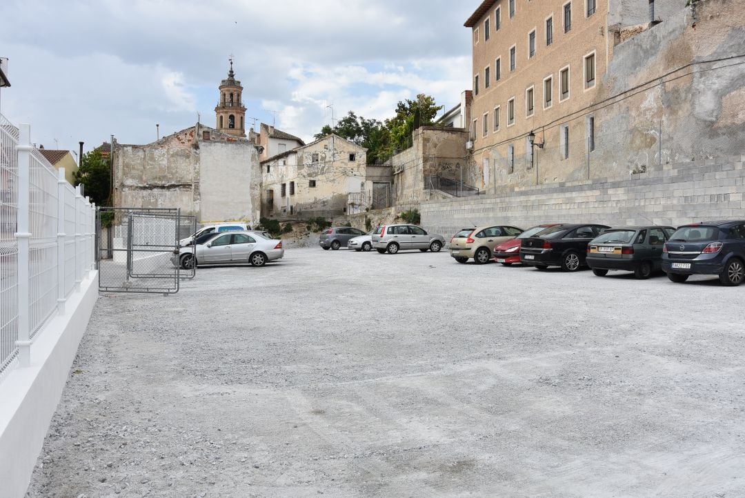 Nuevo aparcamiento público y gratuito junto al Convento de la Merced de Baza