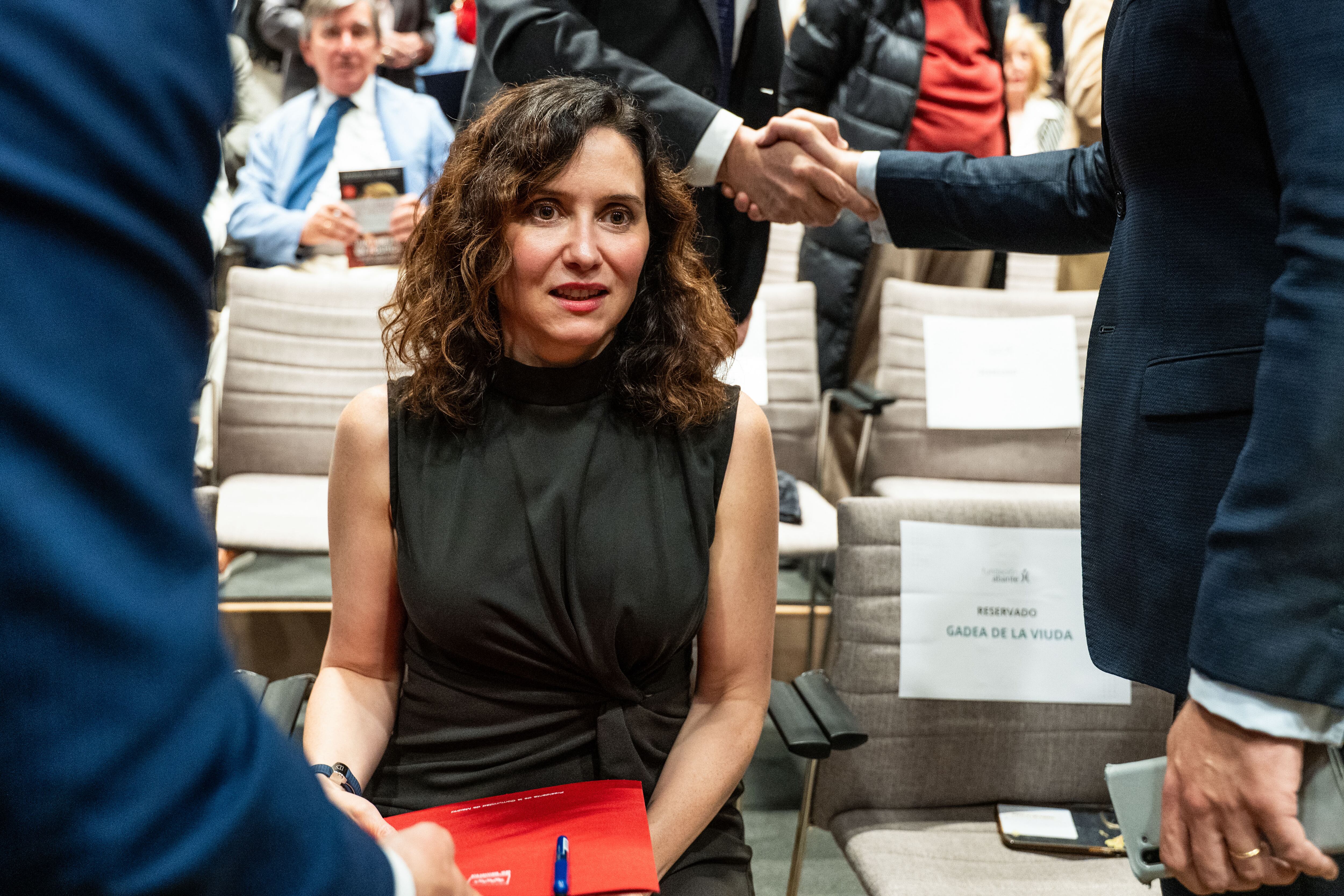 Isabel Díaz Ayuso en la presentación del nuevo libro de la ex presidenta de la Comunidad de Madrid, Esperanza Aguirre
