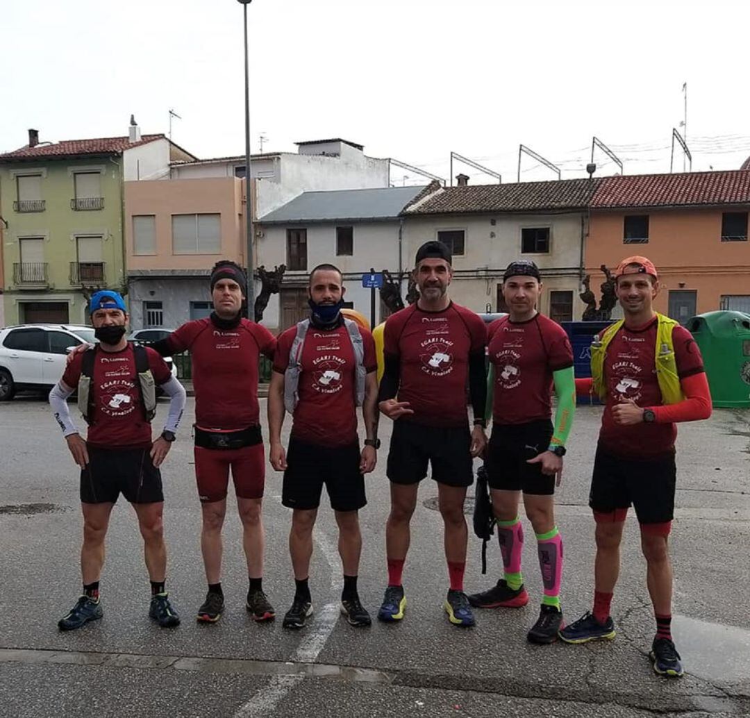 Atletas del EGARY Trail en Simat de la Valldigna