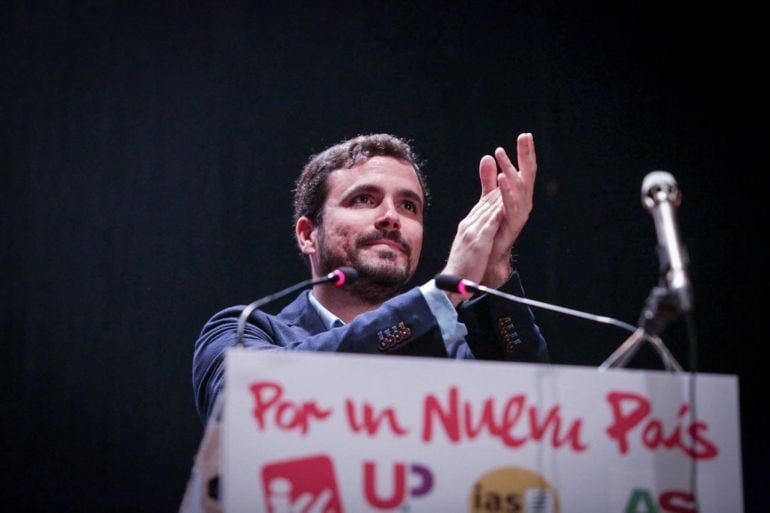 Alberto Garzón durante el acto de este sábado en Avilés