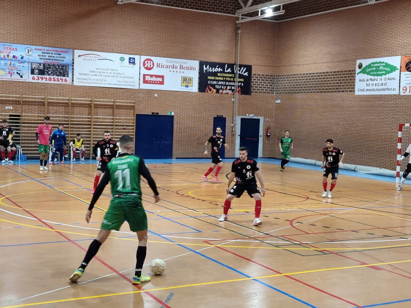 El Nueva Elda Finetwork solo arañó un punto en la pista del penúltimo clasificado