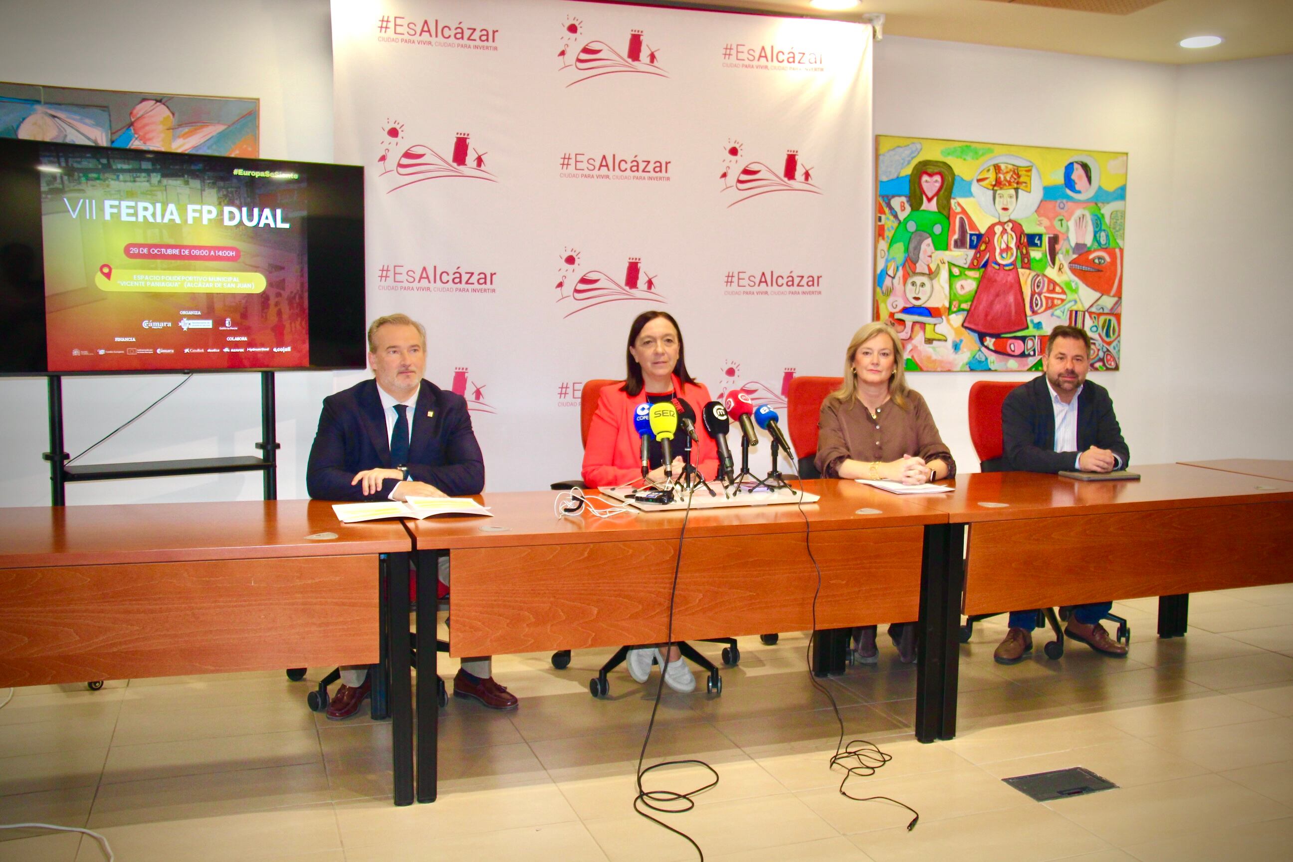 Imagen de la rueda de prensa de presentación