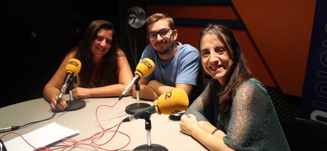 Las actrices de &#039;Bodas de sangre&#039; Nuria Gómez y Marta Álvaro en Hoy Por Hoy Madrid Norte