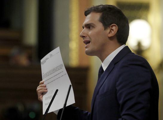 El presidente de Ciudadanos, Albert Rivera, durante su intervención la segunda jornada del debate de la investidura del candidato del PP.