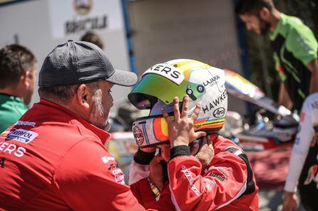 Sandro con su padre y mánager