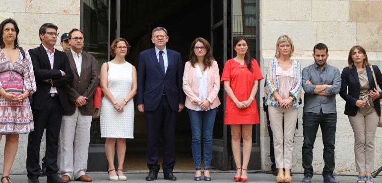 El Consell guarda tres minutos de silencio por el atentado de Niza