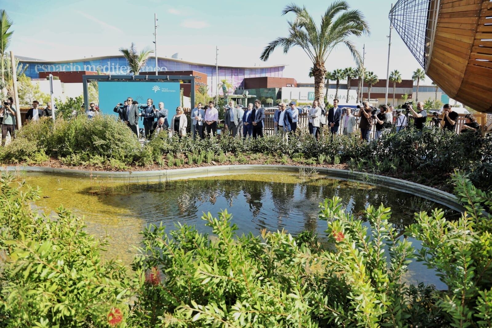 Parque Mediterráneo elimina barreras arquitectónicas, mejora la seguridad y estrena nuevas áreas de ocio contando con empresas y artistas locales