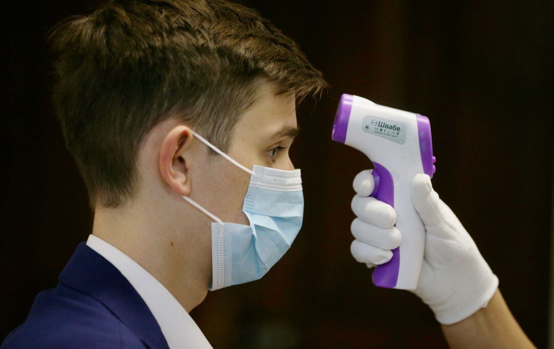 Aún sigue siendo necesario someterse a distintas pruebas, como la medición de temperaturas, para acceder a distintos servicios, instalaciones o eventos