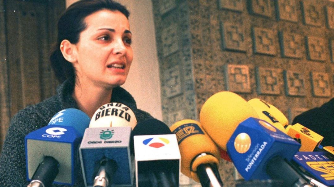 Nevenka Fernández denunció en 2001 el acoso sexual al que la sometía el alcalde de Ponferrada, Ismael Álvarez