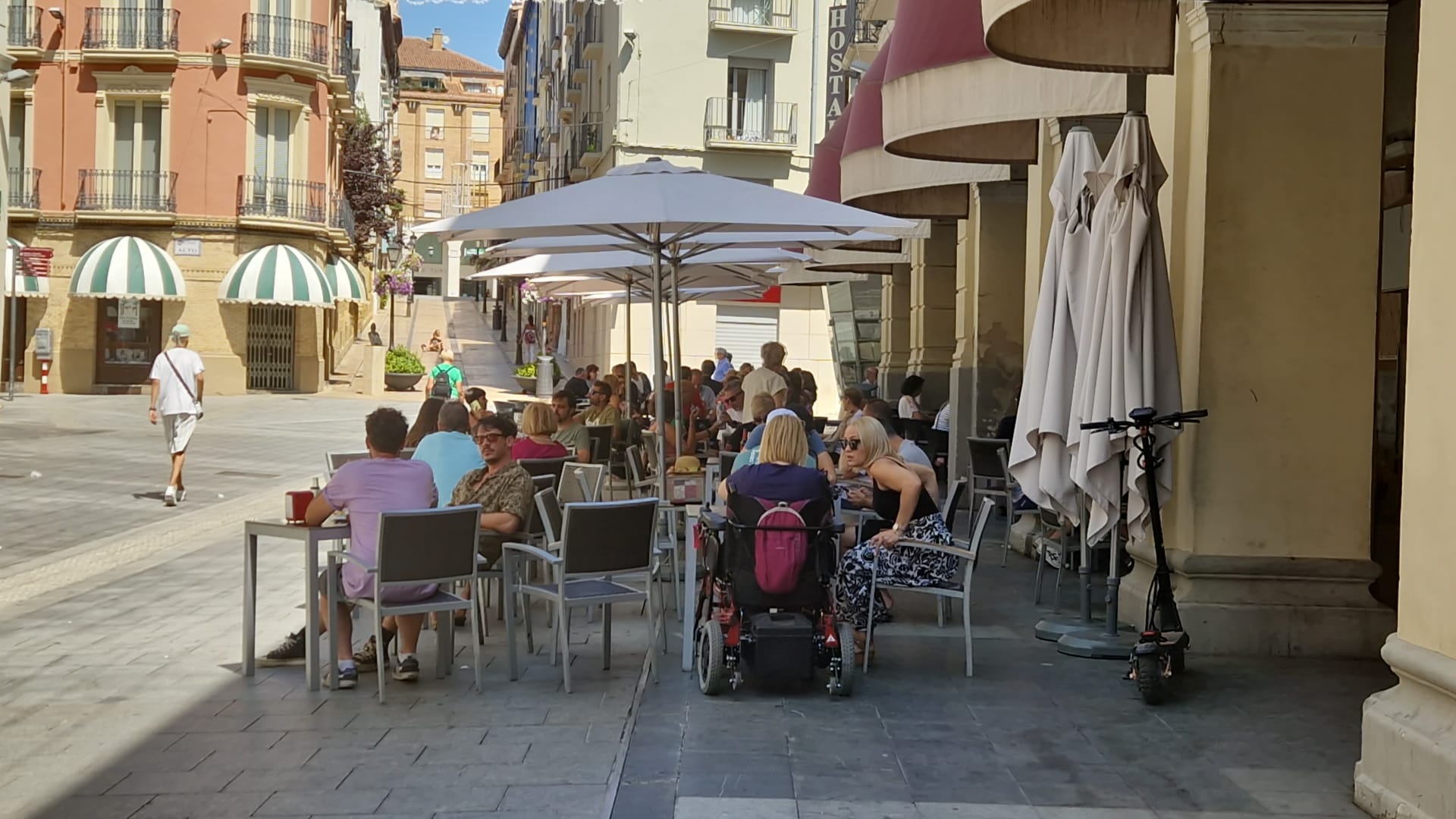 Veladores, este domingo, en Huesca