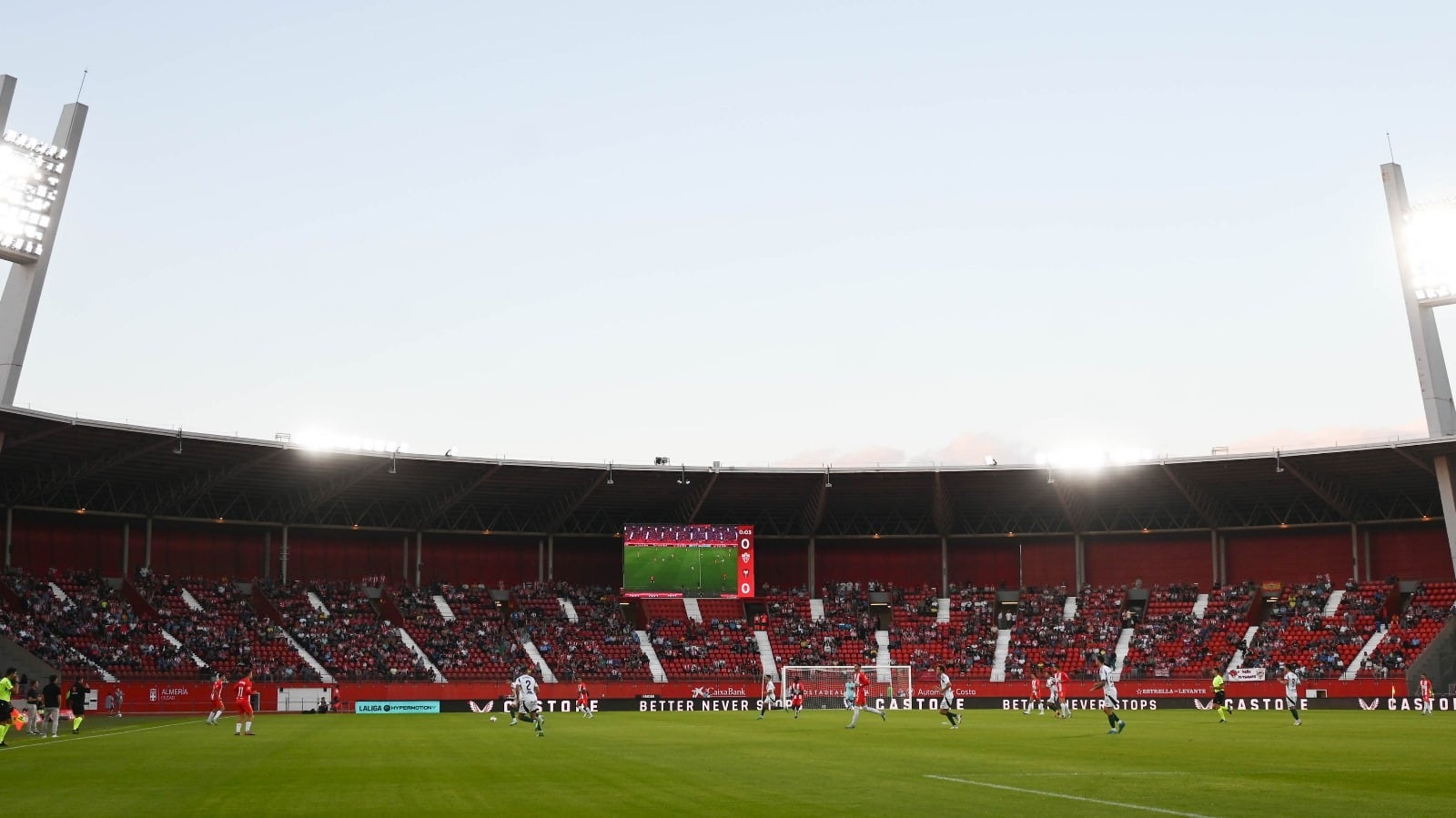 Un partido entre semana para recuperar la jornada 13 de competición frente al Córdoba