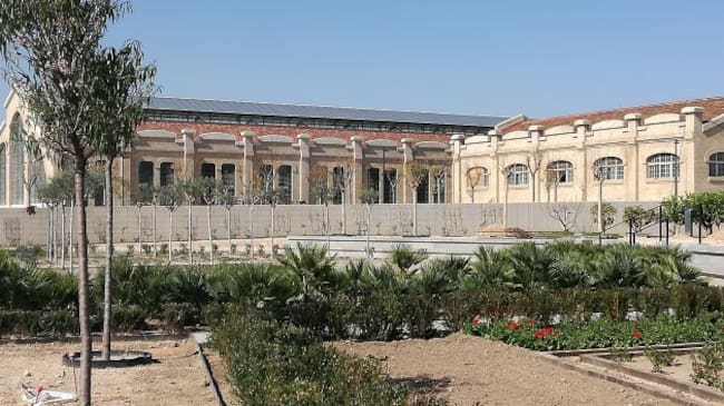 Trabajos en el futuro Parque Central de Valencia