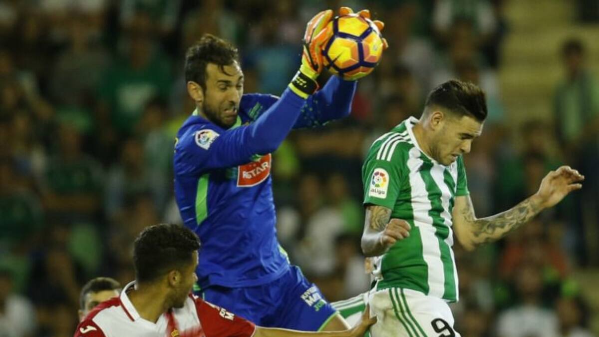 El Alavés recibe a un Espanyol sin Baptistao en el partido de las 12