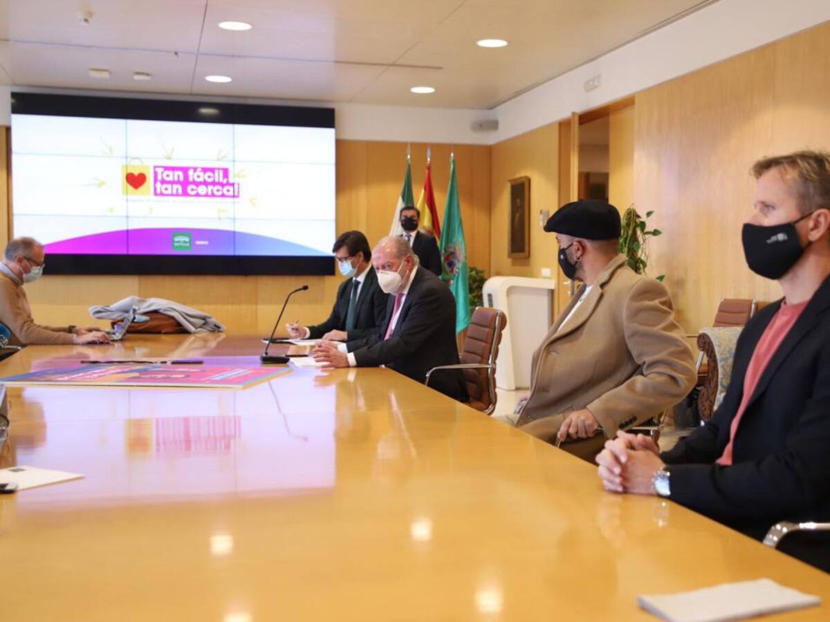 La campaña"Tan fácil, tan cerca" de la Diputación anima al consumo en los comercios de proximidad