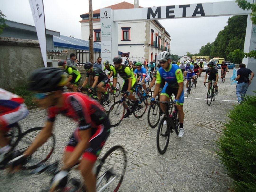 En esta prueba podrán participar cualquier ciclista, hombre o mujer, que se distribuirán en las siguientes categorías: Cadete, Juvenil, Sénior, Máster 30, 40, 50 y 60.