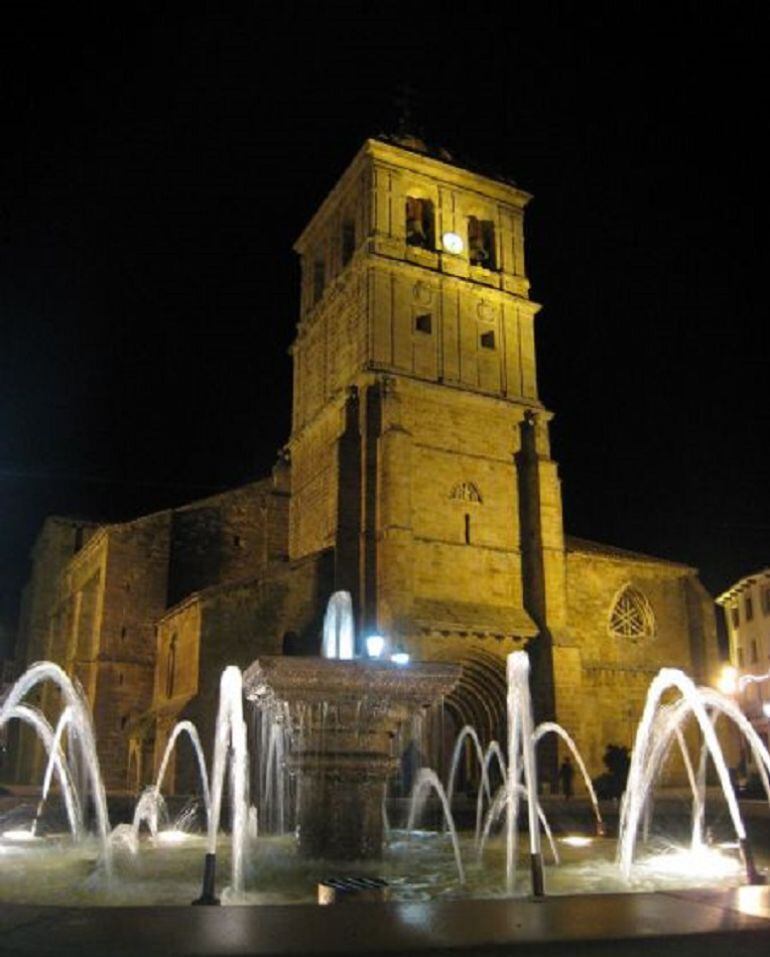 Colegiata de San Miguel en Aguilar de Campoo (Palencia)