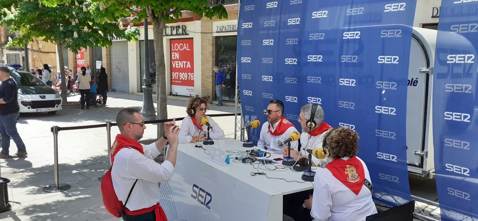 Edición especial Hoy por hoy Región de Murcia desde Caravaca de la Cruz con motivo de la fiesta de los Caballos del Vino