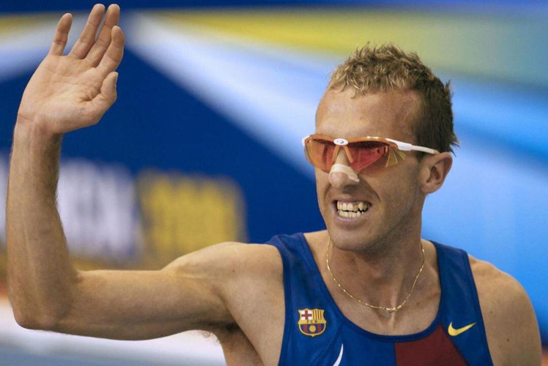 Imagen de Sergio Sánchez segundos después de pulverizar el récord europeo de 3000m.