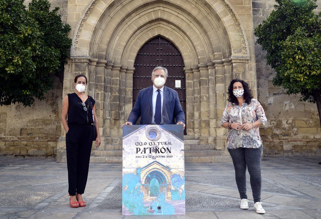 Presentación del Ciclo Cultural al Patrón