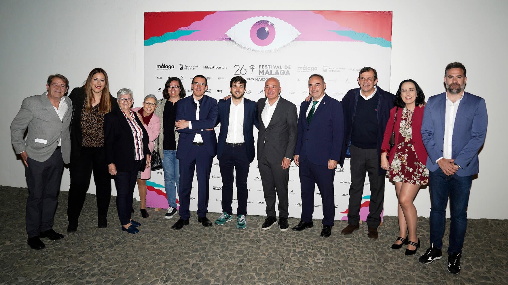 Una representación del Unicaja estuvo ayer jueves en la proyección del documental 'Siempre te llevo Conmigo' en el Festival de Cine de Málaga