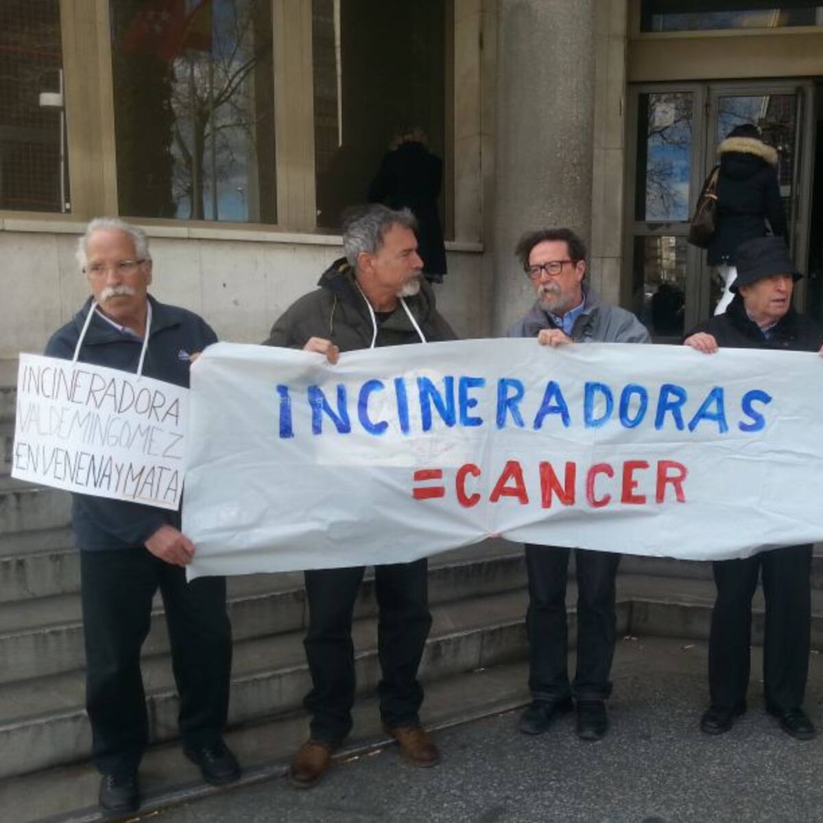 El funcionario imputado defiende la legalidad de la incineradora