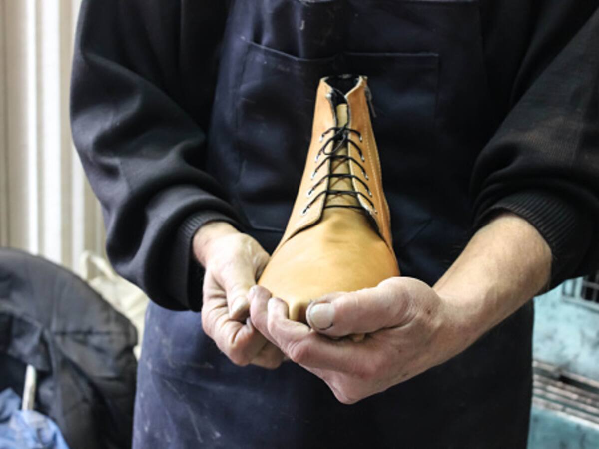CCOO y UGT irán de la mano para mejorar las condiciones de los trabajadores del sector del calzado