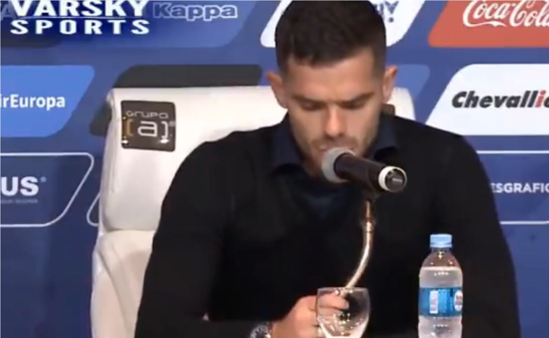 Fernando Gago en conferencia de prensa