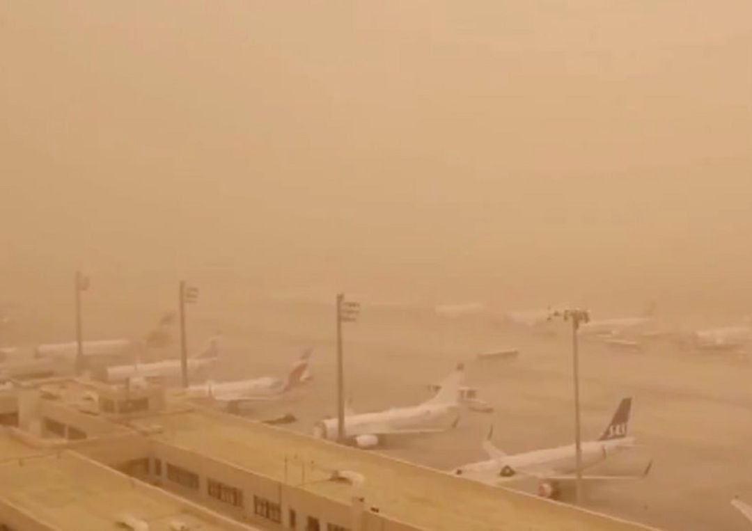 La calima dejó inoperativos los aeropuertos de Canarias