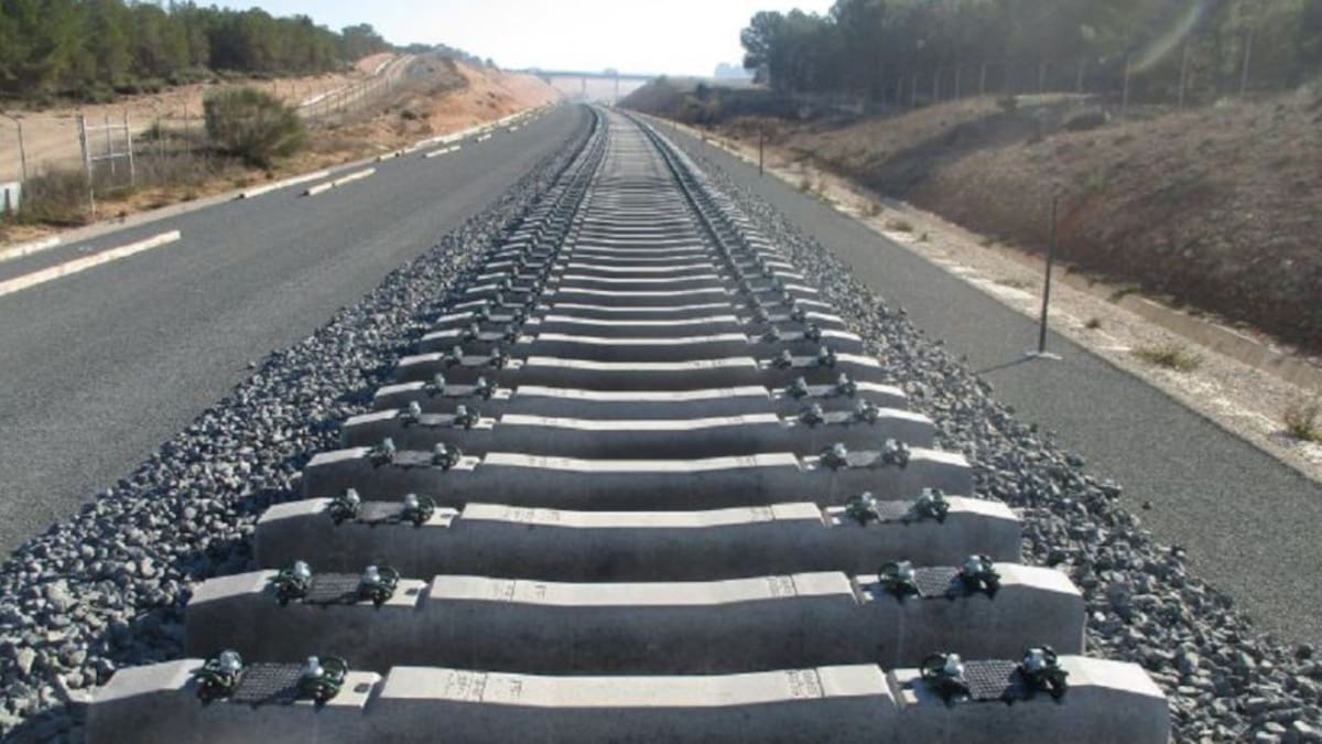 Francisco Lucas sobre línea Chinchilla-Cartagena