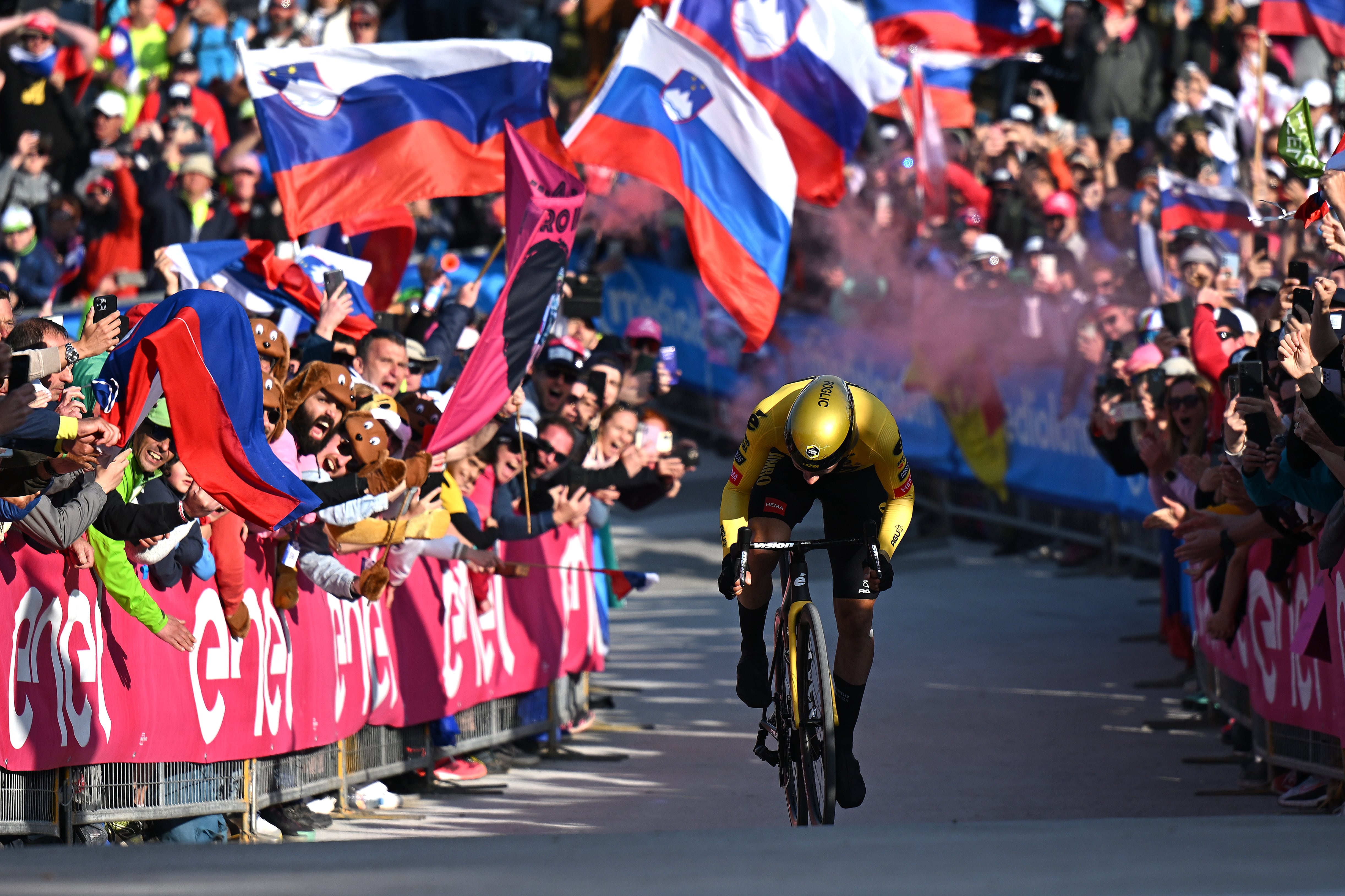 Primoz Roglic se proclama virtual campeón del Giro de Italia