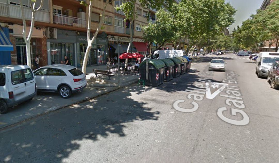 Un bebé de un año y medi o ha caído desde un quinto piso en Delicias