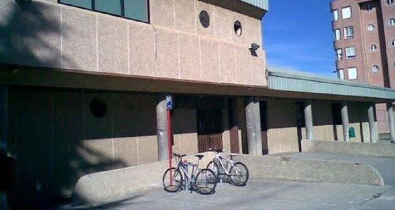 Reviven las quejas por falta de personal en la Escuela de Educación Infantil Miguel de Unamuno