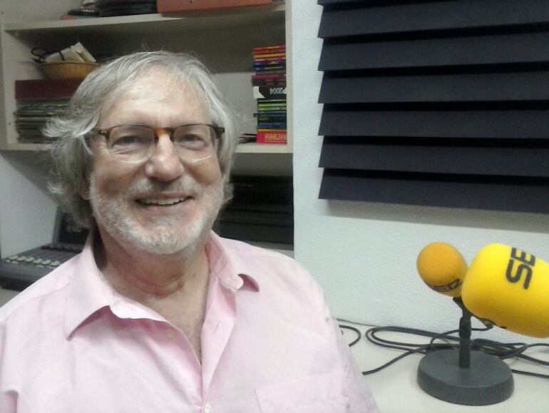 José Mateos, nuevo colaborador del programa Vinalopó Hoy por Hoy: "Las aficiones de Mateo"