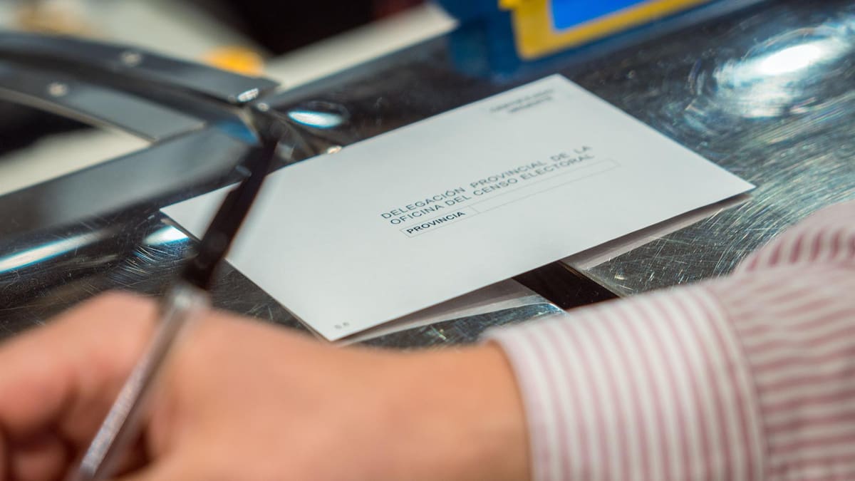 Casi 24.000 cántabros han solicitado el voto por correo para las generales