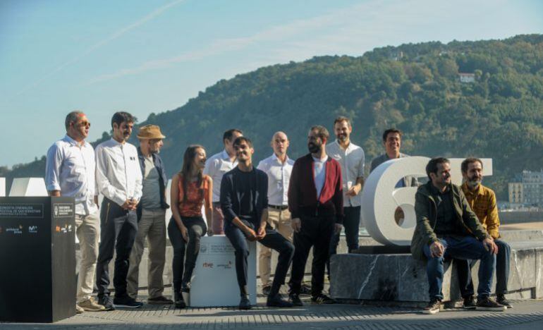 Equipo de Handia durante la celebración del Festival de Cine de San Sebastián.