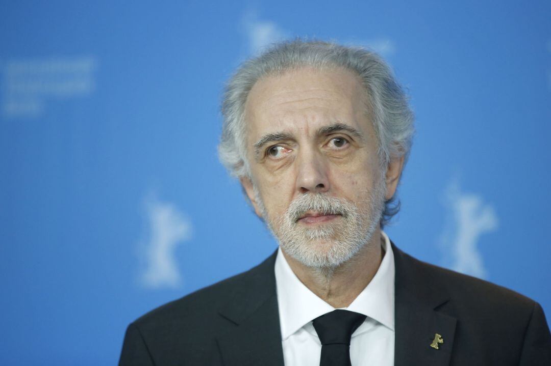 Spanish director Fernando Trueba poses during the photocall for &#039;La Reina de Espana&#039; (The Queen of Spain ) during the 67th annual Berlin Film Festival, in Berlin, Germany, 13 February 2017. Trueba will present his movie &#039;Forgotten we&#039;ll be&#039; at the Cannes Film Festival 2020